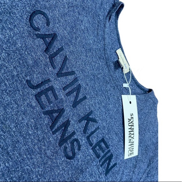 Heavy Knit Calvin Klein Short Sleeve Tee - Picture 3 of 7
